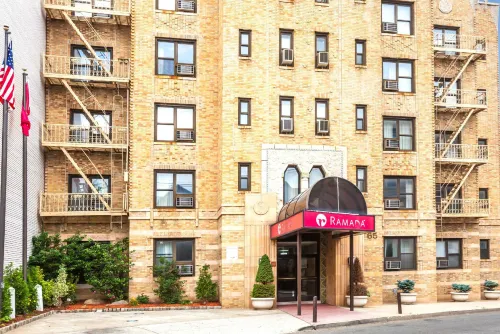 Ramada by Wyndham Jersey City Unggulan Photos