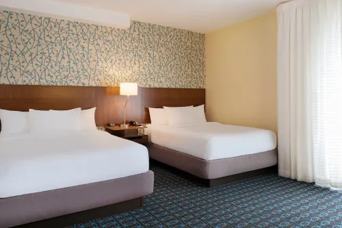 Fairfield Inn & Suites by Marriott Los Angeles LAX/El Segundo Rooms Photos