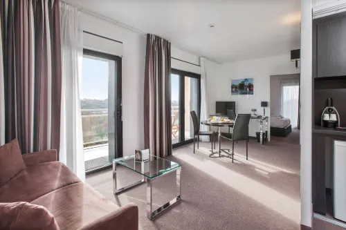 Golden Tulip Pornic Camere Photos