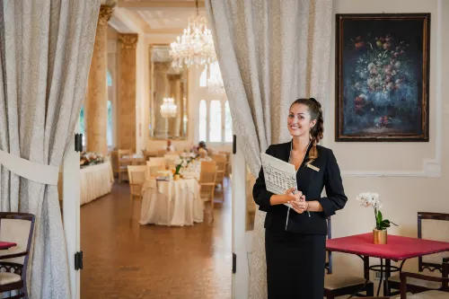 Grand Hotel Rimini Restauration Photos