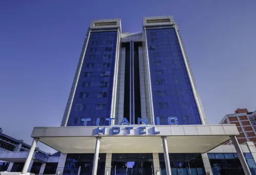Titanic Port Bakirkoy Ngoại thất Photos