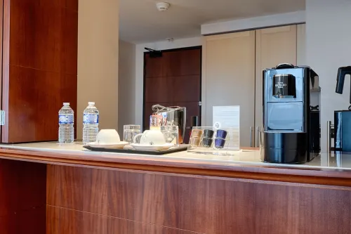 Evergreen Laurel Hotel Rooms Photos