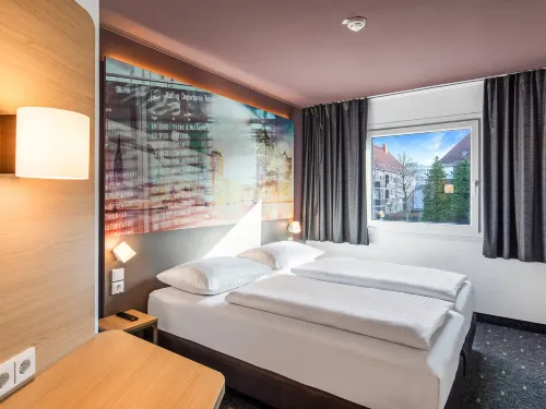 B&B Hotel Hamburg-Airport Huoneet Photos