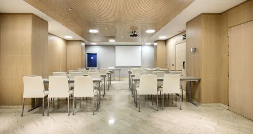NH Madrid Principe de Vergara Espaces Affaires Photos