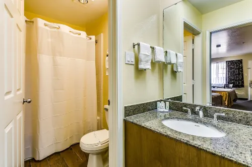 Baymont by Wyndham Willow Park Rooms Photos