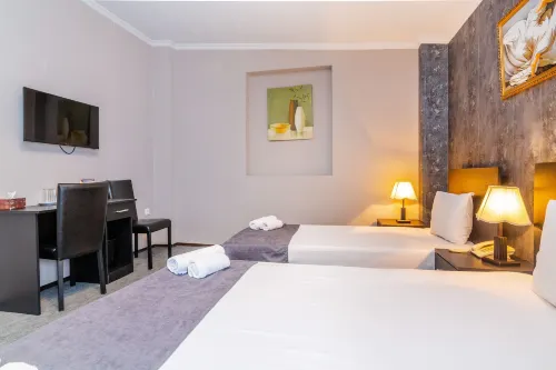 Hotel Marlyn Photos