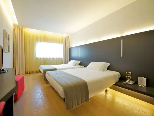Mercure Nerocubo Rovereto Rooms Photos