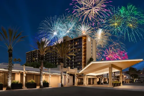 Sheraton Park Hotel at The Anaheim Resort Featured Photos