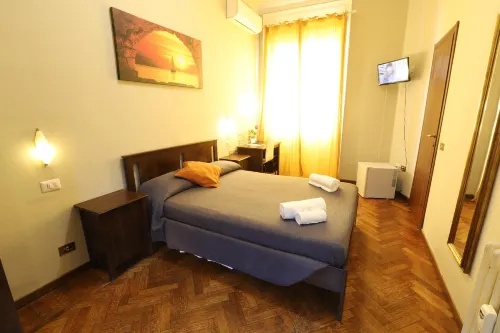 Carlo Goldoni Hotel Rooms Photos