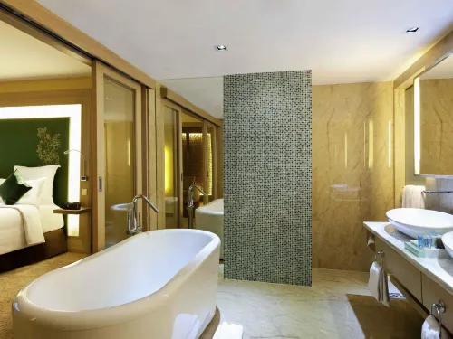 Novotel Jakarta Gajah Mada Kamar Photos