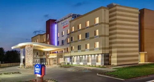 Fairfield Inn & Suites Detroit Troy Exterior Photos