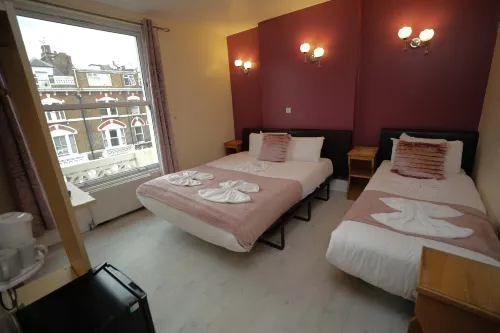 Holland Inn Hotel Chambres Photos