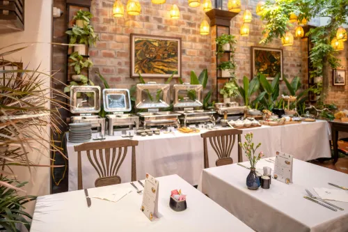 De Syloia  Hotel Hanoi Makanan Photos