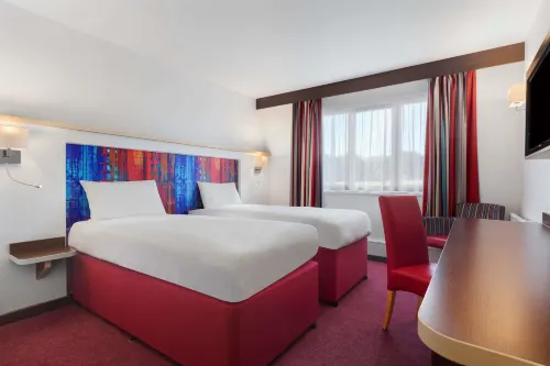 Ramada by Wyndham Milton Keynes Rooms Photos