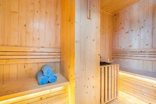 Jovia Hotel Leisure & Recreation Photos