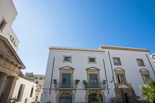 Palazzo Brunaccini Boutique Hotel Extérieur Photos