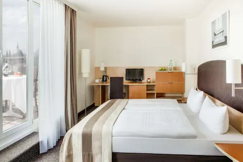 IntercityHotel Wien Photos