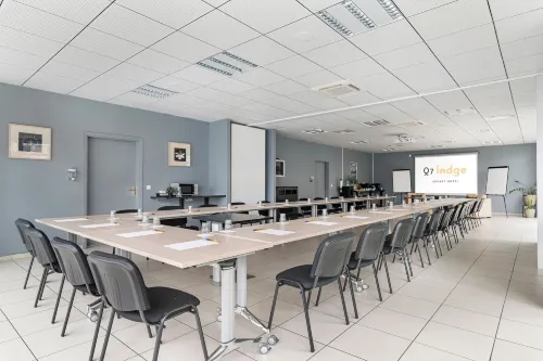 Appart hôtel Q7 Lodge Lyon 7 - Séjours à la nuitée et longues durées Espaces Affaires Photos