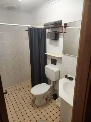 Comfort Inn Coober Pedy Experience Rooms Photos