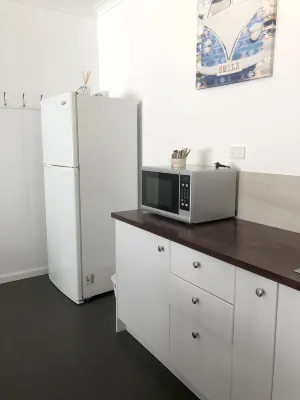 Busselton Ithaca Motel Rooms Photos