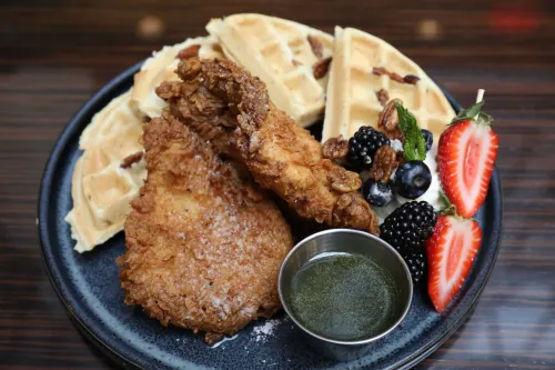 The Westin Houston Downtown Dining Photos