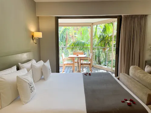 Cannes Villa St Barth : Maison d'hôtes de prestige 5 étoiles à Cannes - Piscine - SPA Photos