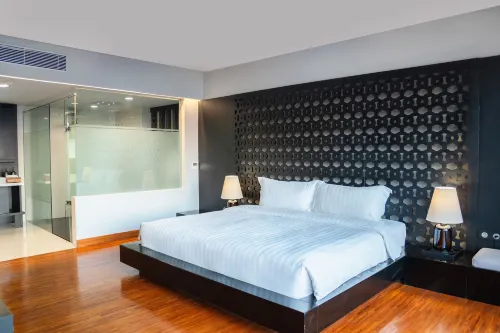 Cross Paasha Bali Seminyak Rooms Photos