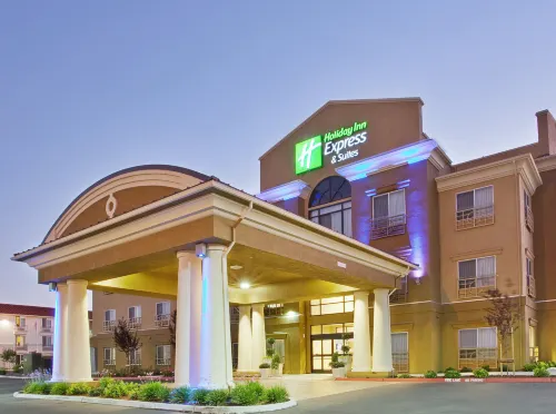 Holiday Inn Express & Suites Salinas Extérieur Photos