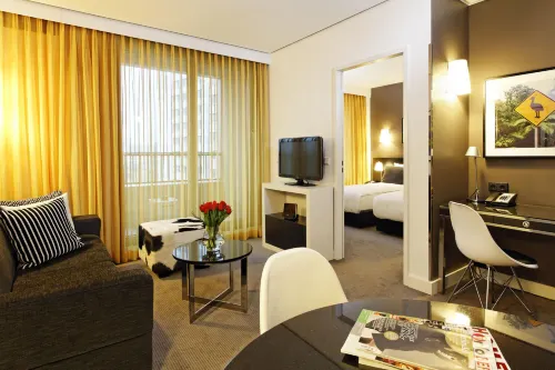 Adina Apartment Hotel Berlin Hackescher Markt Photos