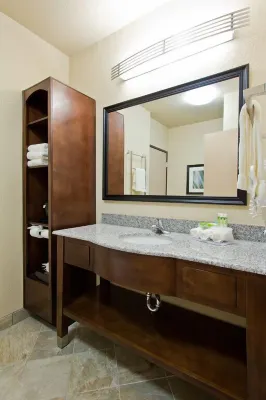 Holiday Inn Express & Suites Denver East-Peoria Street Chambres Photos