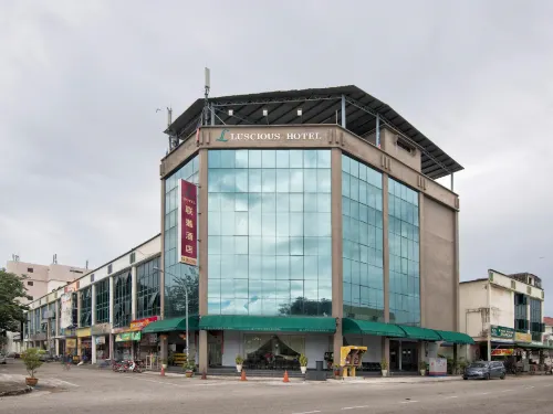 Luscious Hotel Exterior Photos