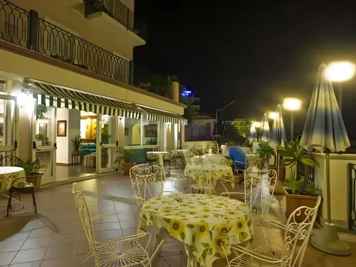 Hotel Baia Azzurra 4 stelle Ristorazione Photos