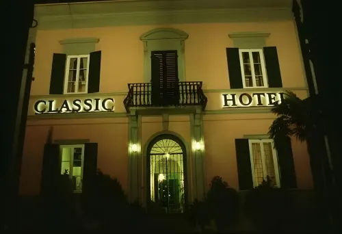 Classic Hotel Extérieur Photos
