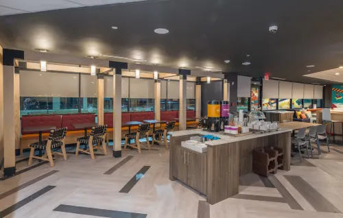 Tru by Hilton Garland Richardson Dining Photos
