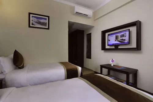 Hotel Sarowar Rooms Photos
