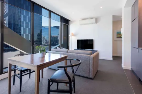 Wrap on Southbank Rooms Photos