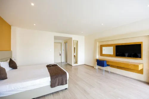 Melpo Antia Hotel & Suites Photos