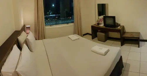 N2 Hotel Jakarta Gunung Sahari Kamar Photos