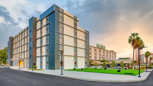 Holiday Inn Tabuk Esterni Photos