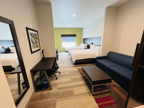 Holiday Inn Express & Suites Salinas Chambres Photos