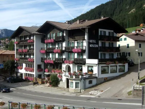 GH Hotel Monzoni Camere Photos