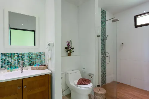 Phi Phi Long Beach Resort & Villa Rooms Photos