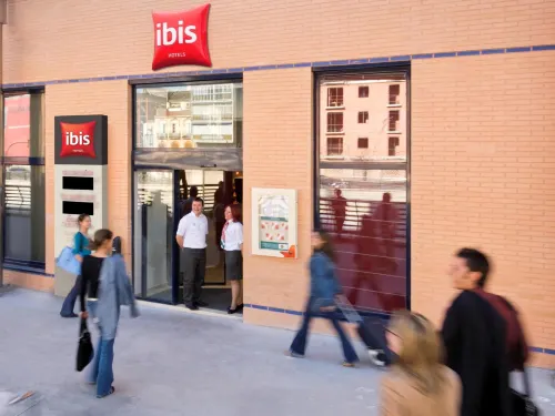 Ibis Malaga Centro Ciudad À proximité de l'hôtel Photos