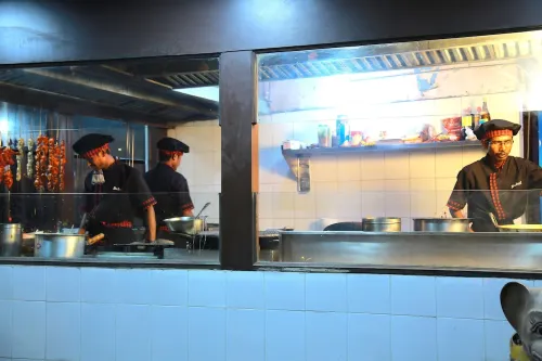 Babul Hotel Restauration Photos