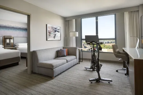 Costa Mesa Marriott Photos