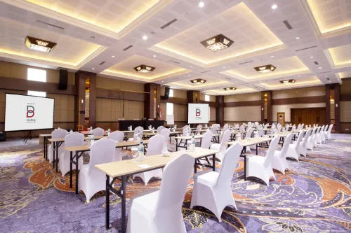 Braling Grand Hotel Purbalingga, Azana Hotels Collection Бизнес-удобства Photos