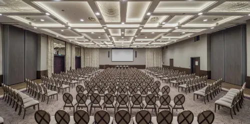 Hilton Podgorica Crna Gora Business Photos