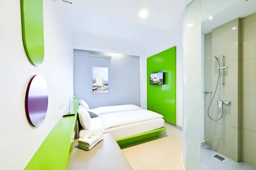 POP! Hotel Kelapa Gading Jakarta Kamar Photos