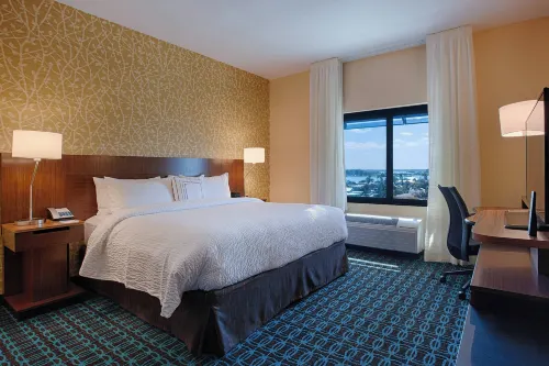 Fairfield Inn & Suites Clearwater Beach Rooms Photos
