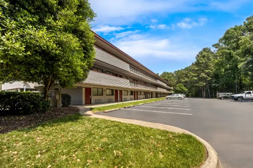 Red Roof Inn Chapel Hill - UNC Public Areas Photos